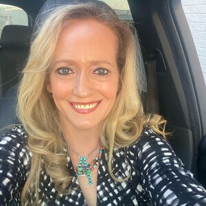 Meet your Posher, Alisha